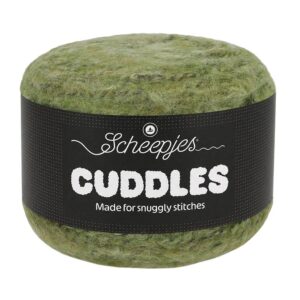 Cuddles - 706 Forest stroll